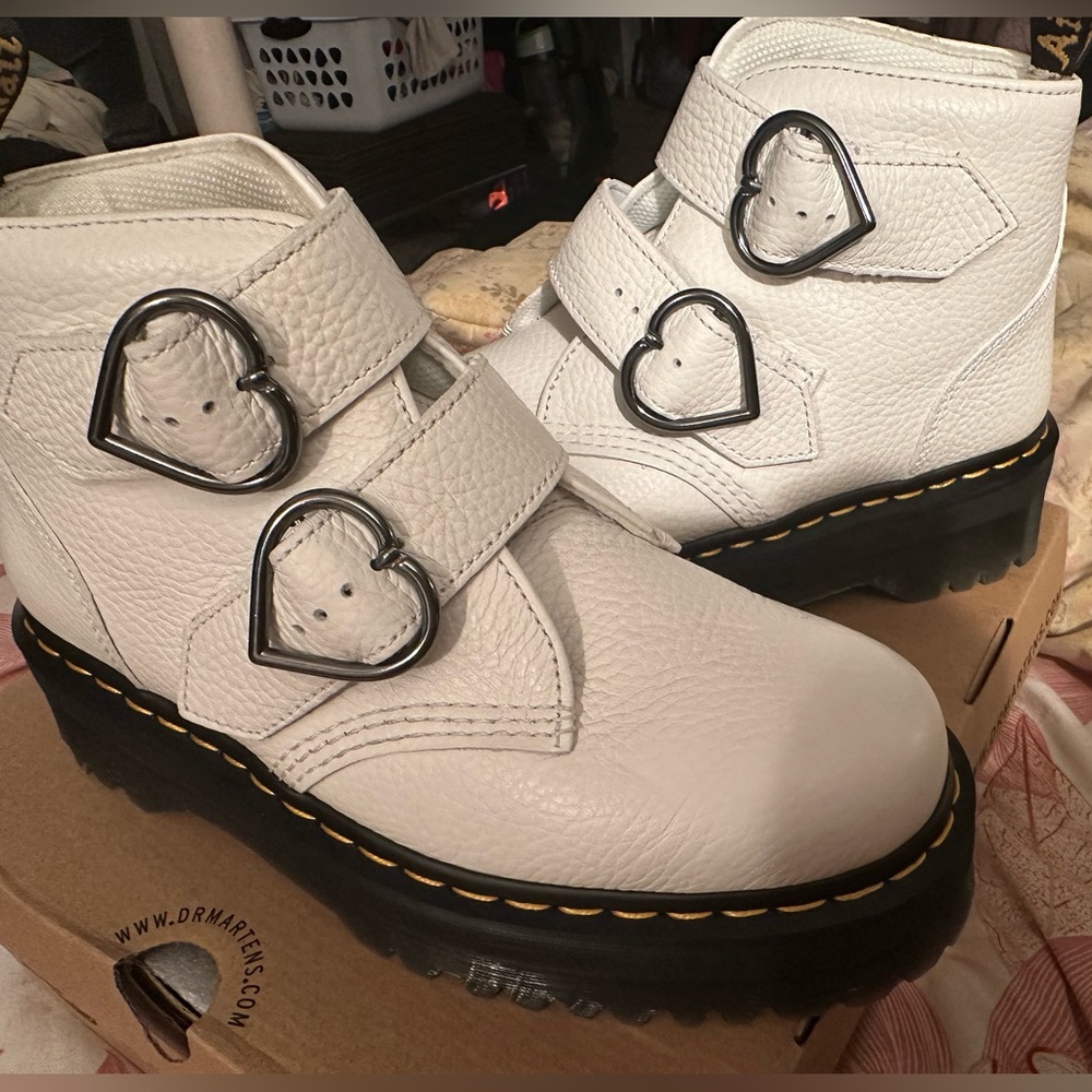 Brand new heart buckle doc martens